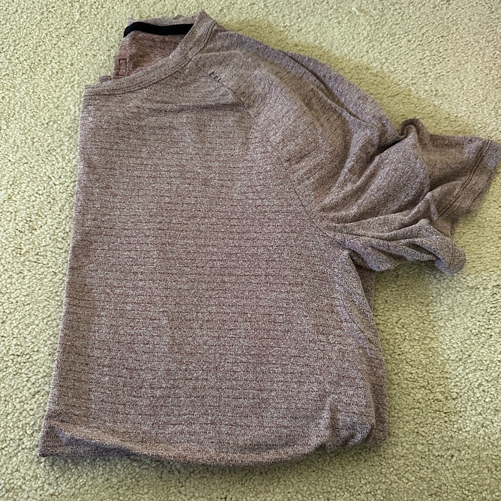 lululemon athletica Short Sleeve Tee - Heathered Brown